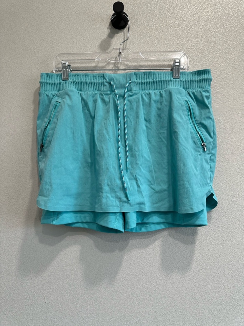 Athleta size 14 women’s  Aqua Skort,Drawstring,Pockets,tennis,pickleball